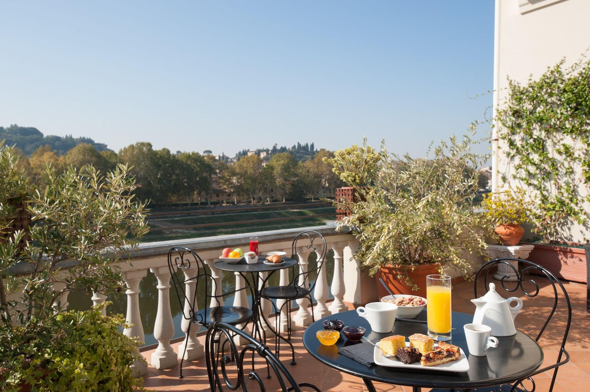 Hotel Lungarno Vespucci 50 Florence Ngoại thất bức ảnh
